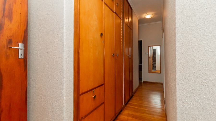 4 Bedroom Property for Sale in De La Haye Western Cape
